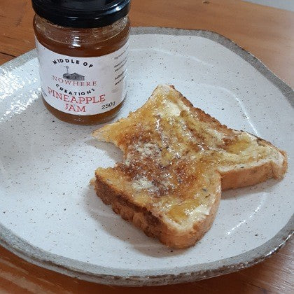 MIDDLE OF NOWHERE PINEAPPLE JAM