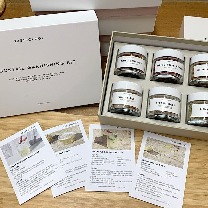 COCKTAIL GARNISHING KIT