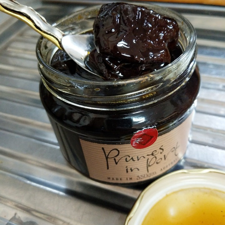 PRUNES IN PORT