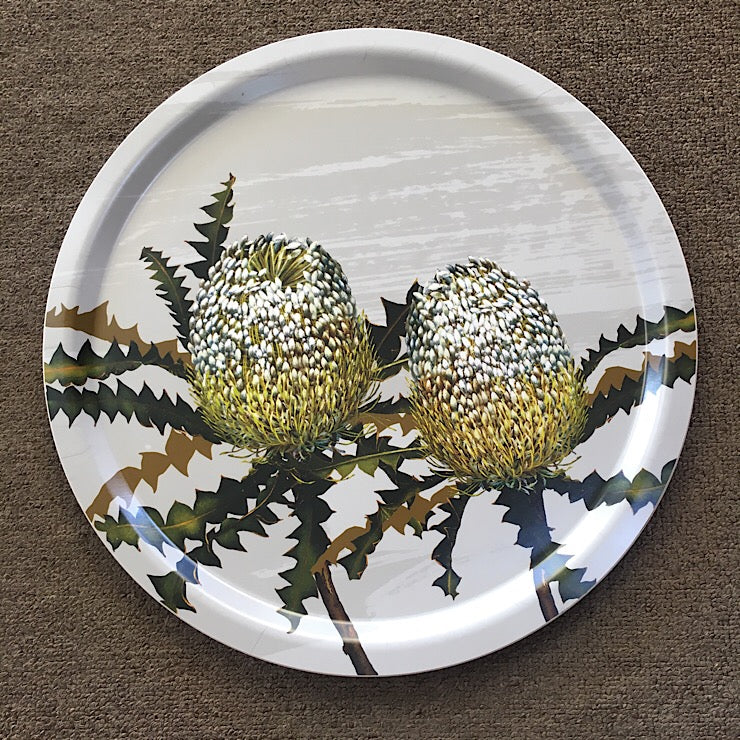 BIRCH WOOD TRAY FEATURING BANKSIA