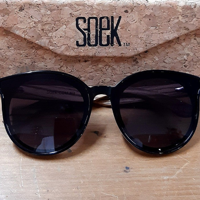 POLARISED SUNGLASSES WOODEN ARMS