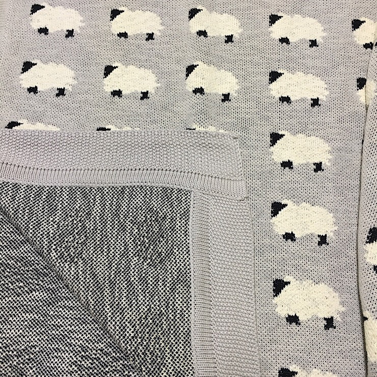 COUNTING SHEEP THROW 170 CM X 150 CM