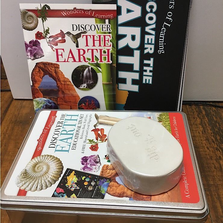 DISCOVER - EDUCATIONAL KIT IN TIN