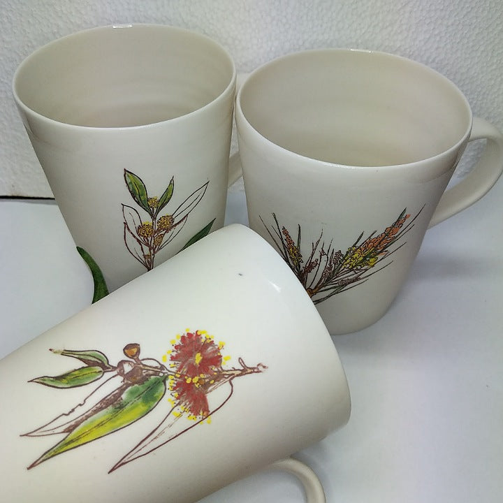 CERAMIC MUG WITH AUSTRALIAN WILDFLOWERS BOXED