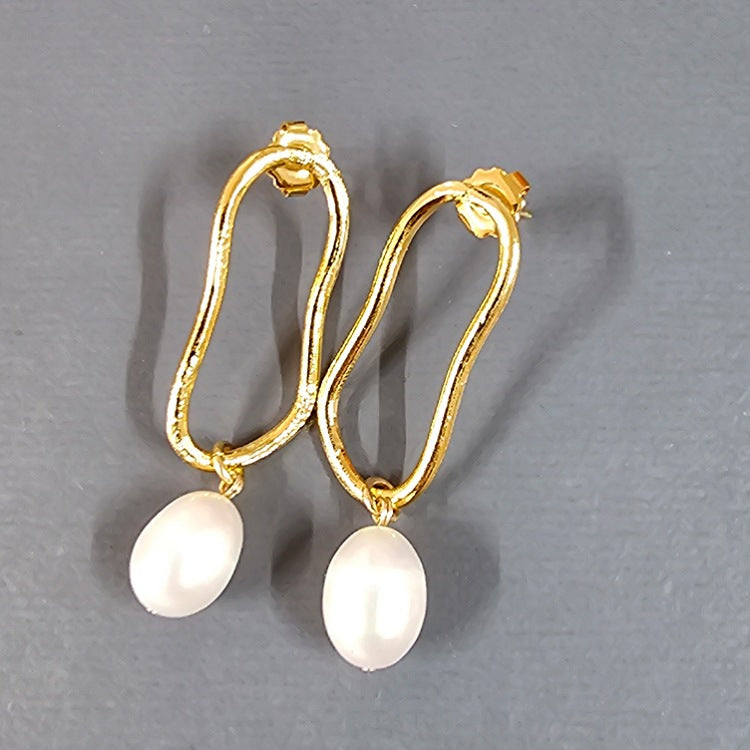 EARRINGS PLATED ZAMAC WITH PEARL [STYLE:GOLD]