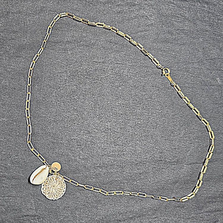 BILUM AND BILAS MEMENTO NECKLACE GOLD