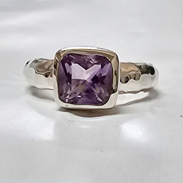 RING AUSTRALIAN AMETHYST SIZE 6.5