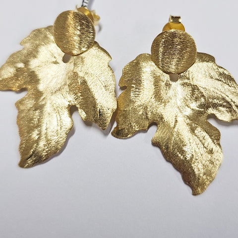 EARRINGS GOLD  LEAF ON STUDS