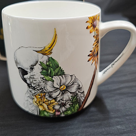 MARINI FERLAZZO 450 ML MUG [DESIGN:SULPHUR CRESTED COCKY]