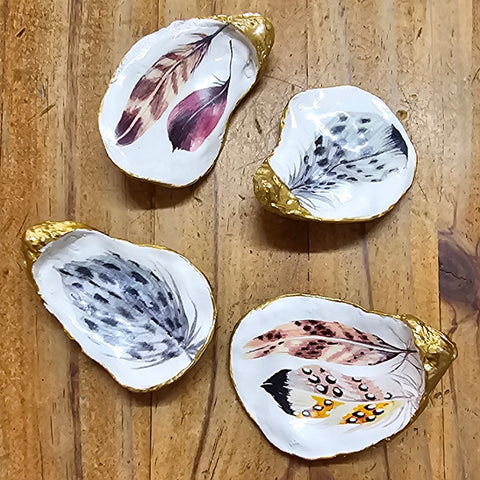 PAINTED CERAMIC SHELL MAGNETS [DESIGN:FEATHERS]