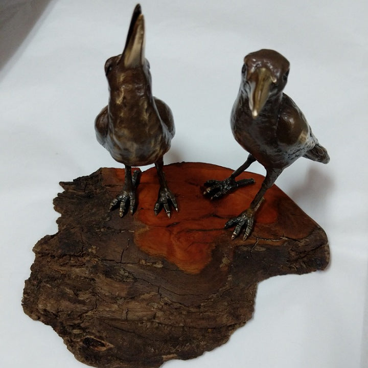 BRONZE LIMITED EDITION MAGPIE PAIR
