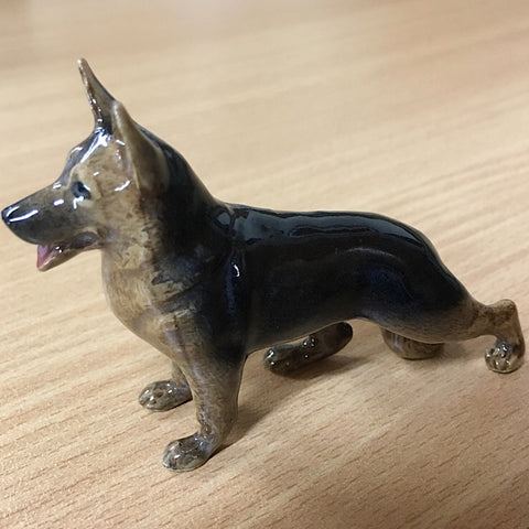 CERAMIC GERMAN SHEPPARD TRINKET