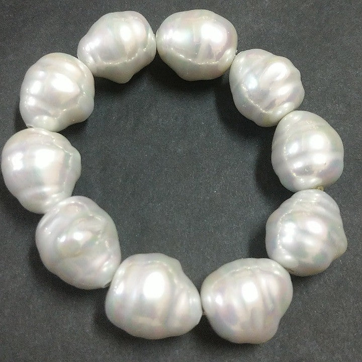 BAROQUE STYLE PEARLS BRACELET STRETCH