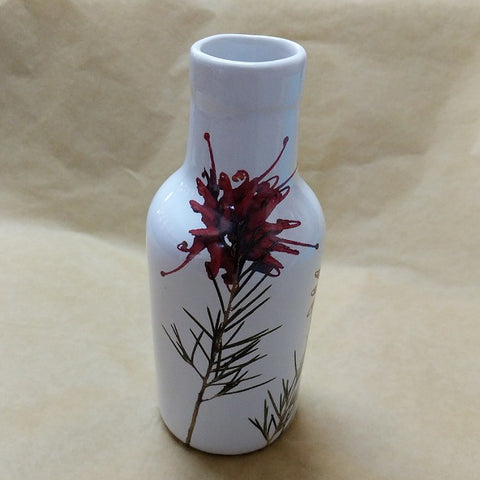 ANGUS AND CELESTE VASE WITH GREVILLEA