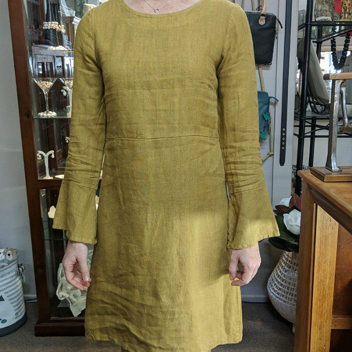 puro lino linen dresses Everyone needs a beautiful White linen Dress in their lives ., Kay is wearing the Wendy Dress from our Purolino range. Made from divine 100% Italian Linen., #sweetcharlottestudio