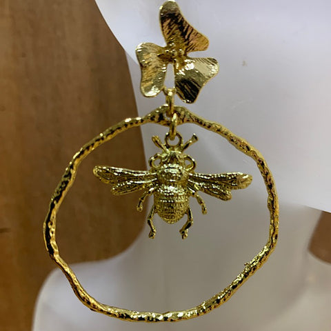 18K GOLD LIKE HONEY TO A BEE