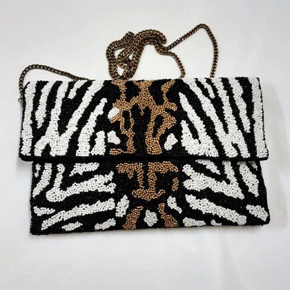 CLUTCH BAG WITH CHAIN STRAP