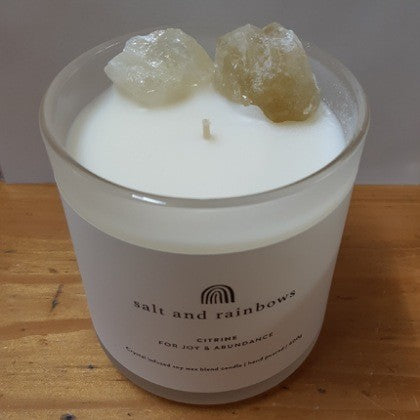 CANDLE WITH CRYSTALS SALTED CARAMEL