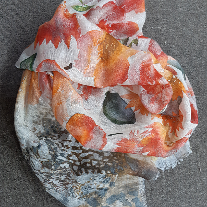 LINEN PAINTED ANIMAL BLOSSOM SCARF