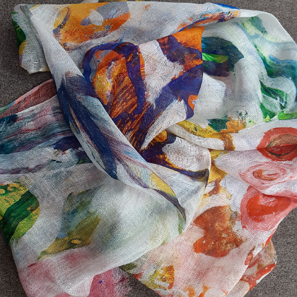 LINEN SCARF PAINTED FLOWERS