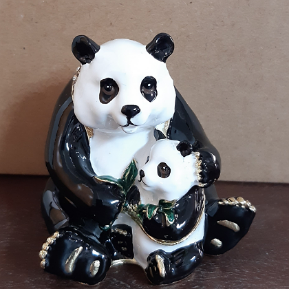 TRINKET BOX PANDA AND CUB