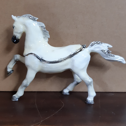 WHITE ARABIAN HORSE TRINKET BOX